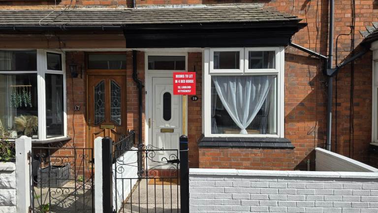 Double  bed (bills inc) Short term let until October 2026