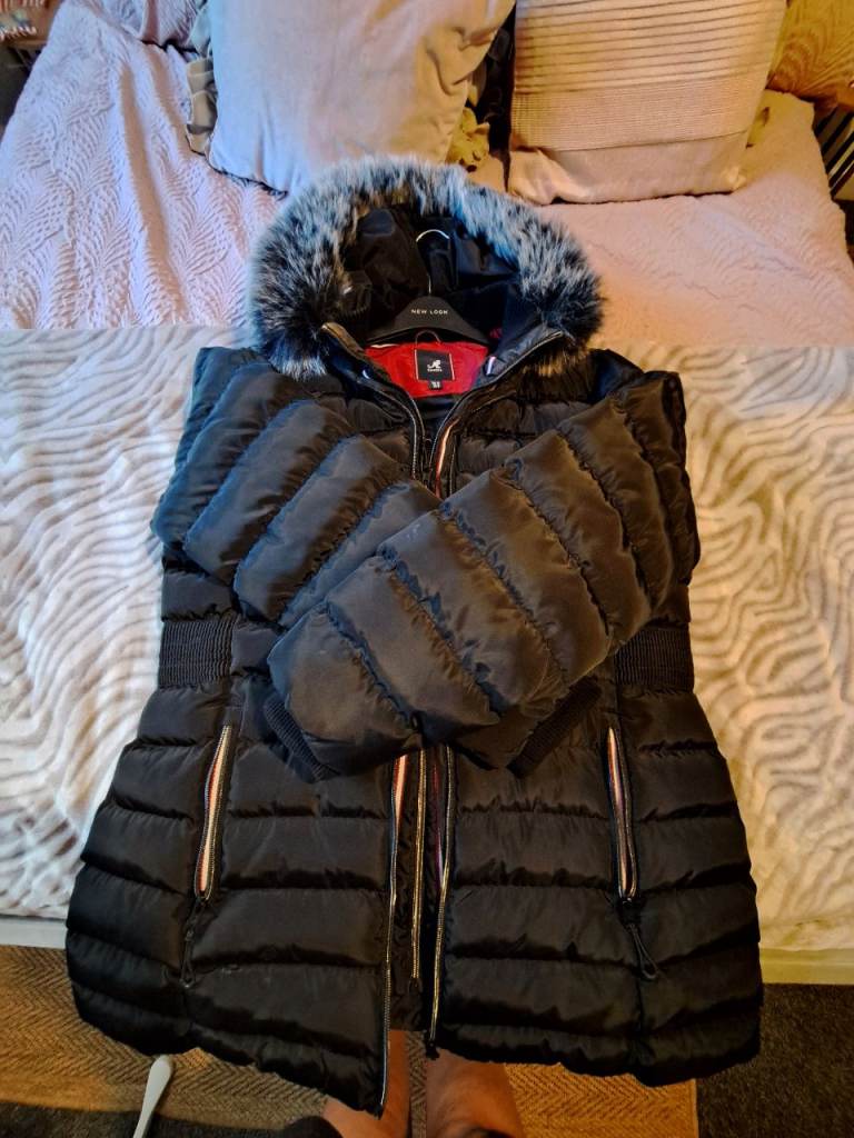 Kangol Black Puffer Jacket with Faux Fur Hood – Good Condition