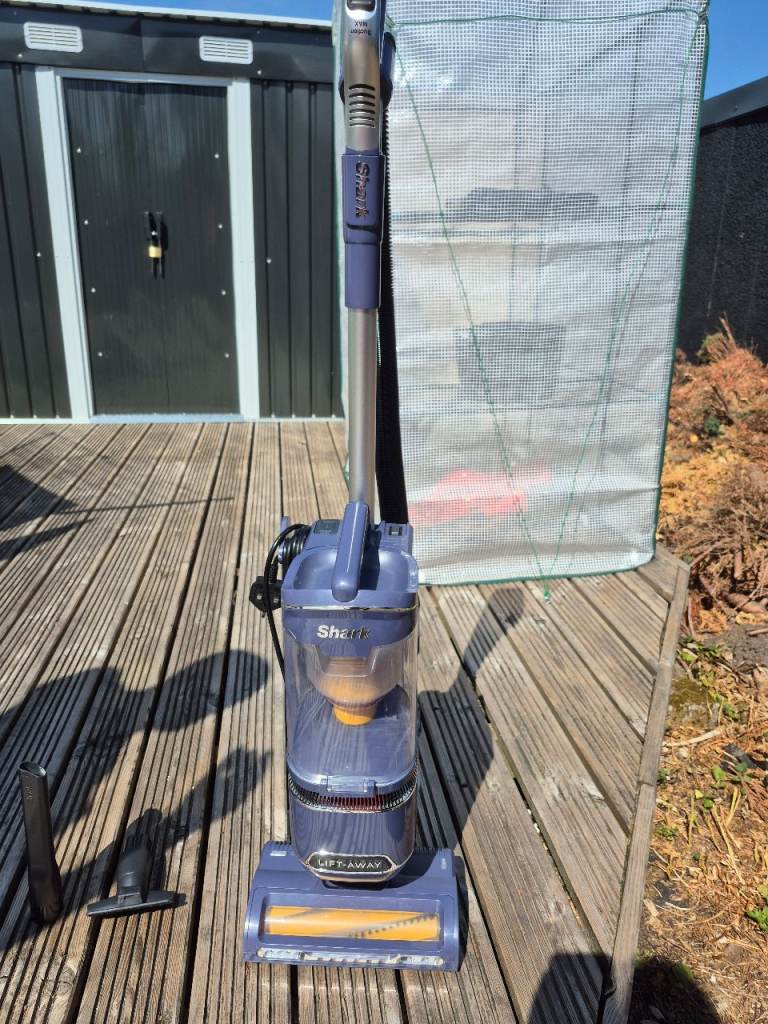 Shark Lift-Away Upright Vacuum Cleaner with Attachments