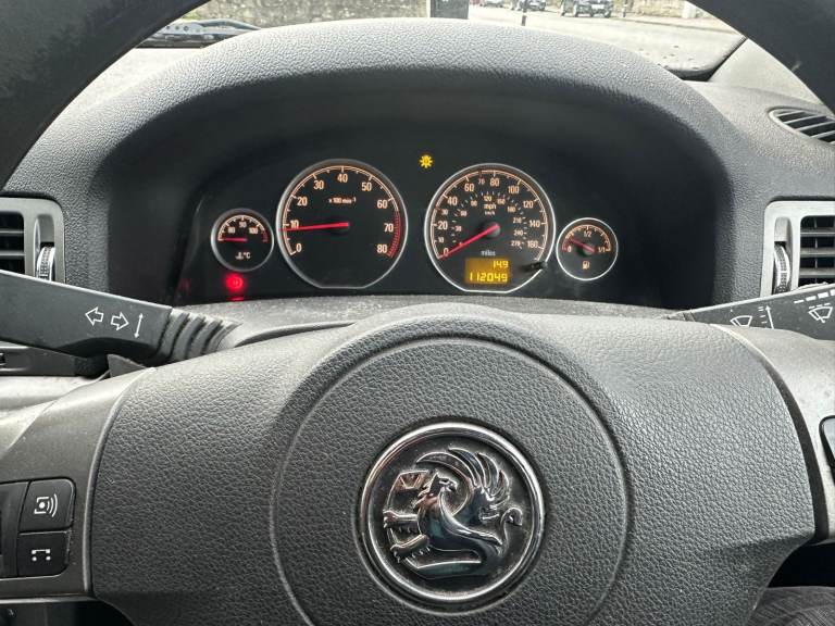 Vauxhall, VECTRA, Hatchback, 2008, Manual, 1796 (cc), 5 doors