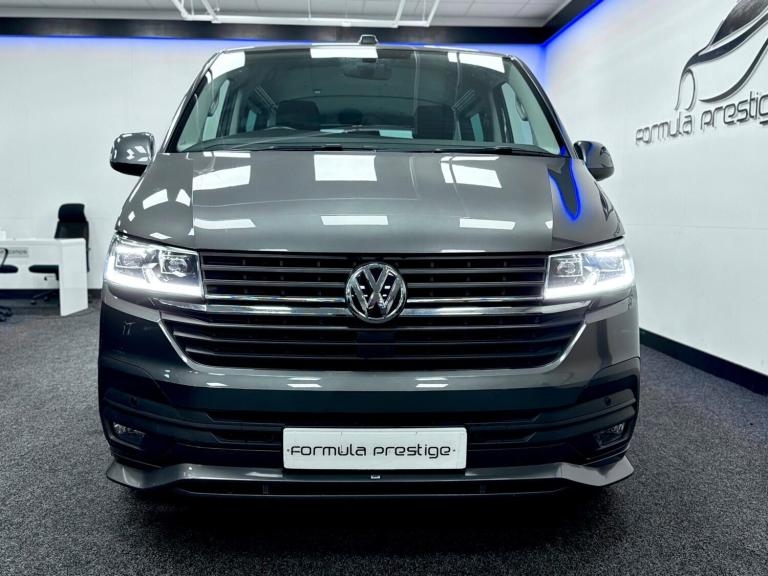 2022 Volkswagen Transporter 2.0 BiTDI T32 Highline Kombi DSG FWD SWB Euro 6 (s/s) 5dr WINDOW VAN ...