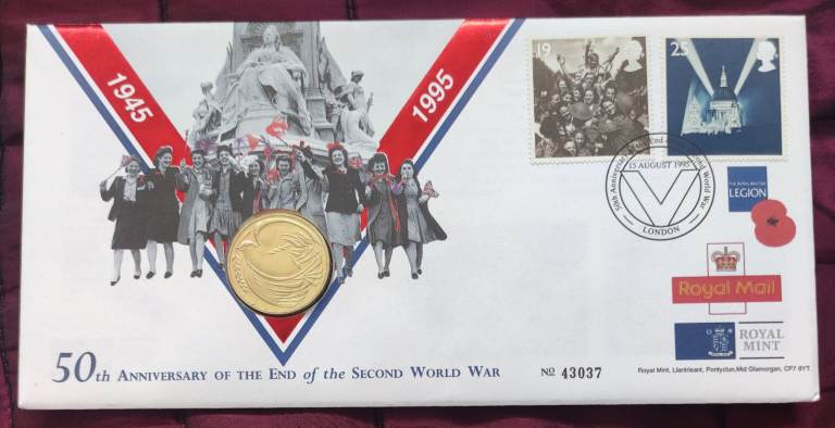 1995 2 pound Dove of Peace RM coin cover+stamps,BUNC. 