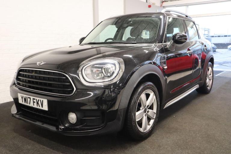 2017 MINI Countryman 2.0 Cooper D Euro 6 (s/s) 5dr HATCHBACK Diesel Manual