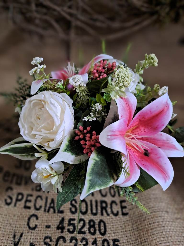 Graveside flower arrangement 