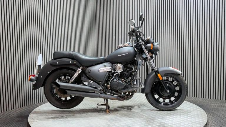 Keeway Superlight [Phone number removed]K PROJECT BIKE SPARES OR REPAIR 125CC CRUISER BIKE
