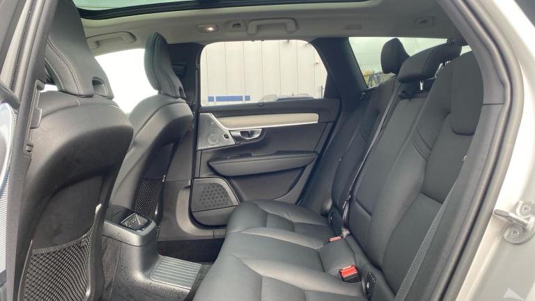 2024 Volvo V90 2.0h T8 18.8kWh Ultra Estate 5dr Petrol Plug-in Hybrid Auto AWD Euro 6 (s/s ESTATE...