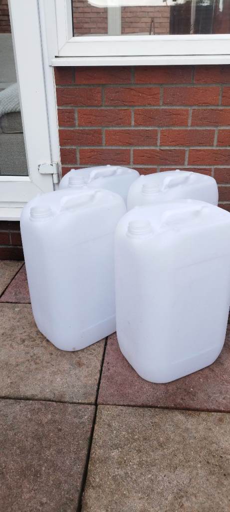 4 x 25l Water Container Heavy Duty Food Grade HDPE Plastic Jerry Can Carrier