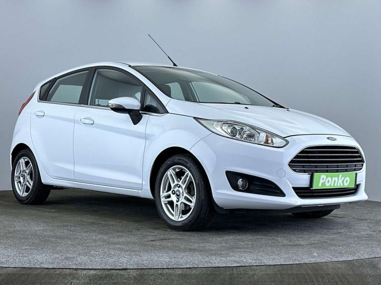 2014 Ford Fiesta 1.6 Fiesta Zetec Auto 5dr Hatchback Petrol Automatic