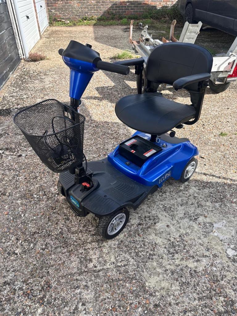 CareCo Eclipse Mobility Scooter – Blue, Good Condition