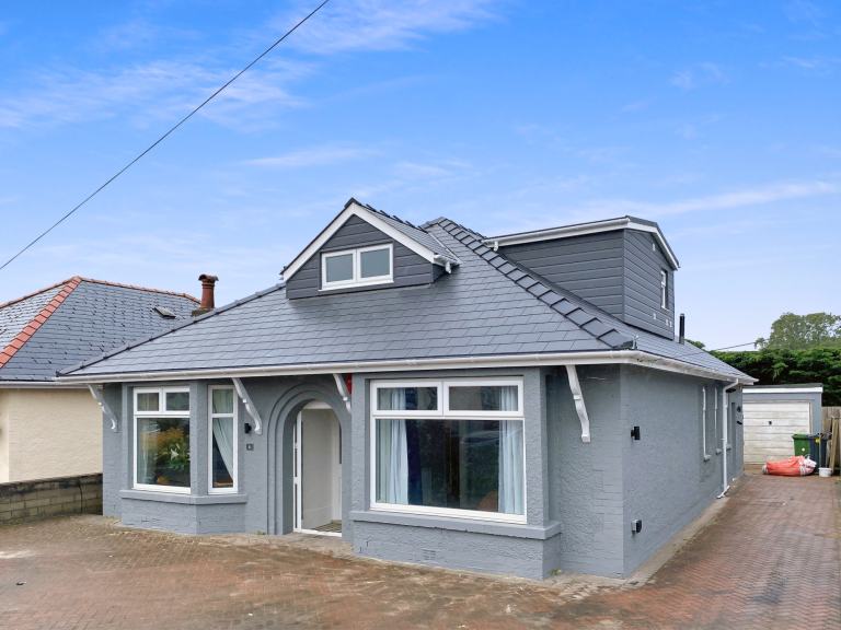 1 bedroom in Greenfield Road, Cardiff, CF14 Book Online - The Rent Guru {781}