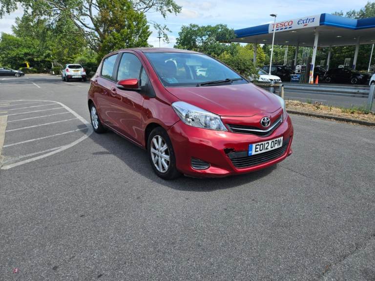 Toyota, YARIS, Hatchback, 2012, Manual, 1329 (cc), 5 doors
