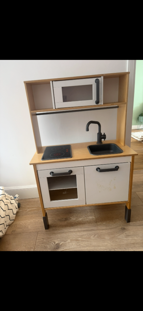 Ikea toy kitchen - £10 - collection Gyle 