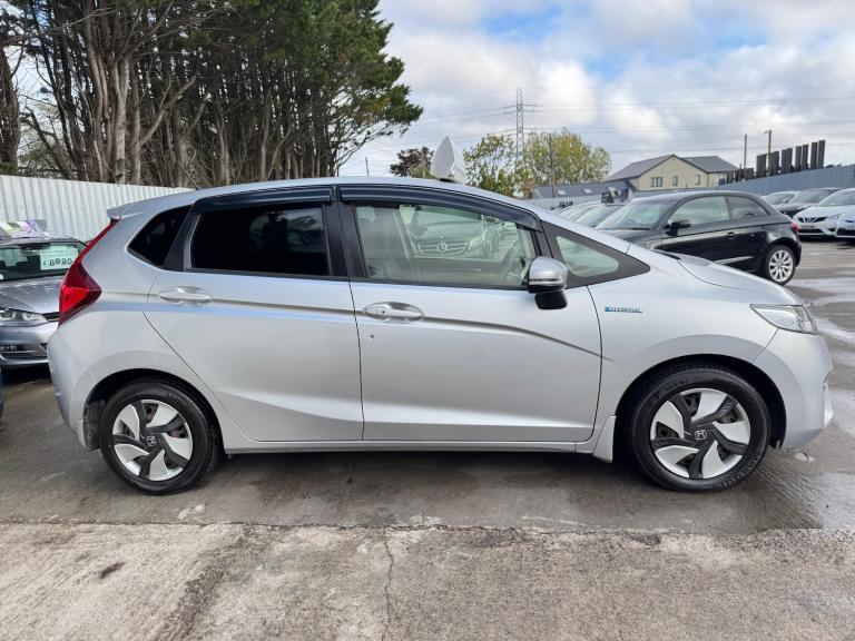 2025 Honda Fit JAZZ 1.5 HYBRID AUTO Hatchback PETROL Automatic