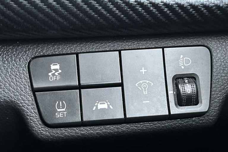 2018 Kia Rio 1.0 T GDi 118 GT-Line 5dr HATCHBACK PETROL Manual