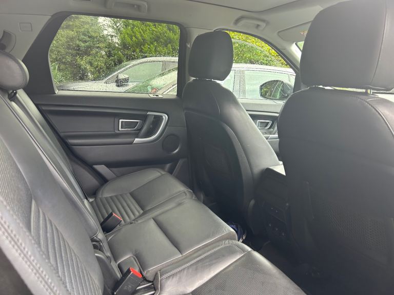 Land Rover,-( Automatick)-  DISCOVERY SPORT, Estate, 2015, Other, 1999 (cc), 5 doors