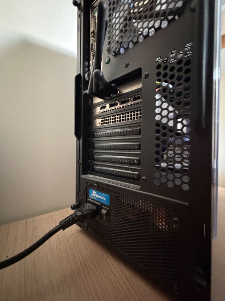 Gaming PC – Ryzen 5 3600 + RTX 3070 + 16GB RAM