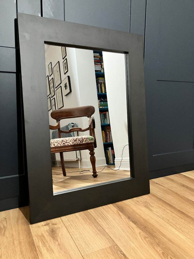 Living room mirror, sitting room mirror, bedroom mirror, wood frame mirror