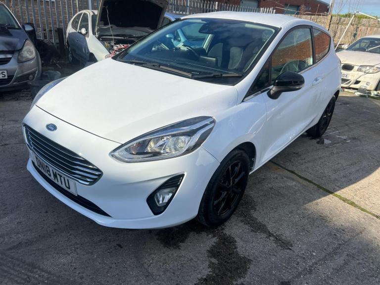  Ford Fiesta 1.0T EcoBoost Zetec Euro 6 (s/s) 3dr Petrol Manual