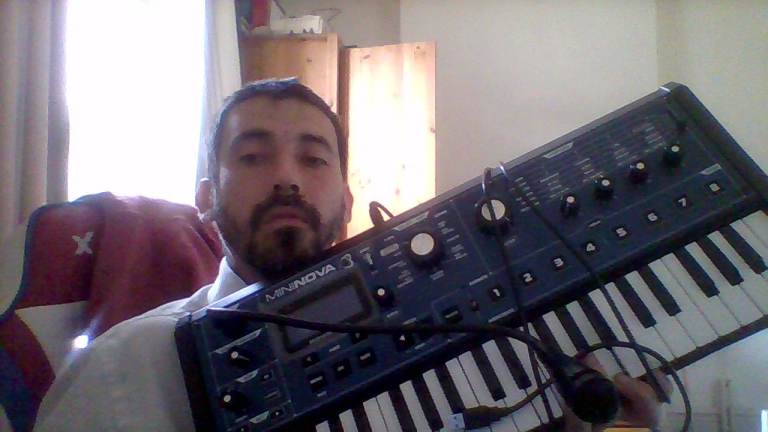 mininova novation