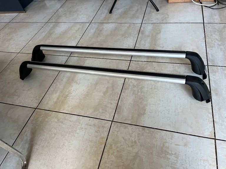 GENUINE TOYOTA HILUX ALUMINIUM ROOF RACK CROSS BARS