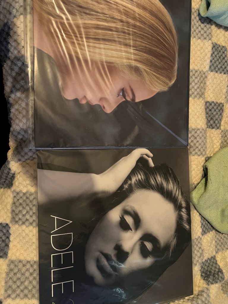 Adele vinyls x 2 