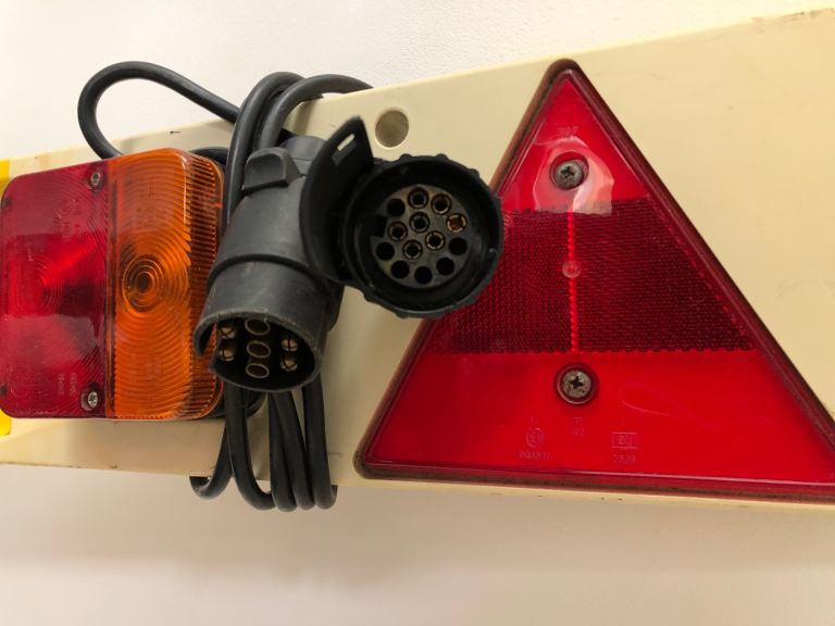 4ft Trailer board lighting with 7pin/13pin adapter +2meter cable