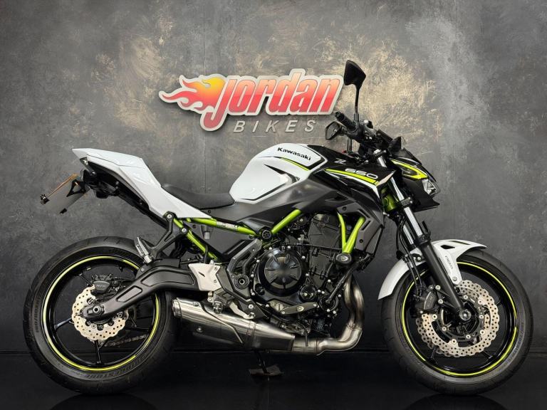 2021 Kawasaki Z650 650 Supernaked Petrol Manual Euro 4 (68 ps)