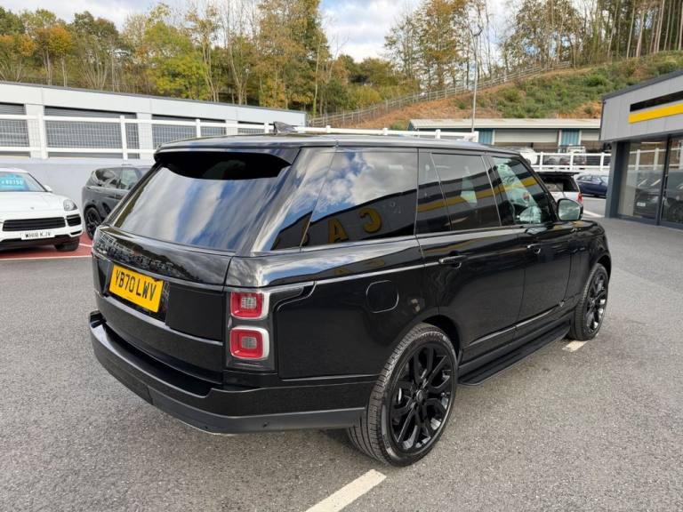 2020 70 RANGE ROVER 3.0 SD V6 VOGUE SE Diesel Auto with only 38,000 miles