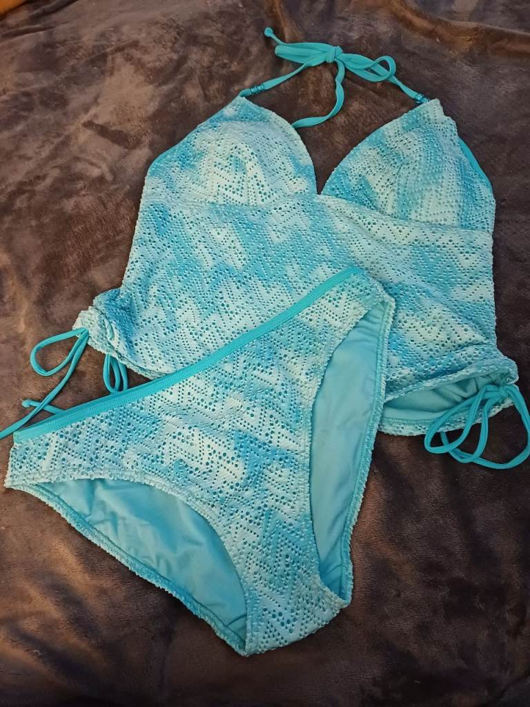 Tank kini