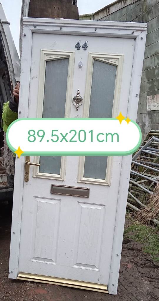 Composite door size including plastic frame 89.5x201cm 