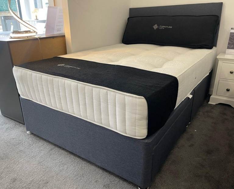 image for Christmas Deal! 🎄 Double 4ft6 Divan Bed With Mattress | Fast Same Day Delivery! **