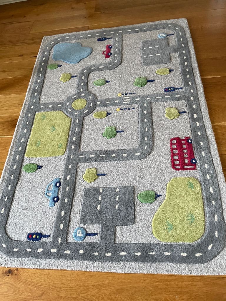 Kids bedroom/playroom rug 