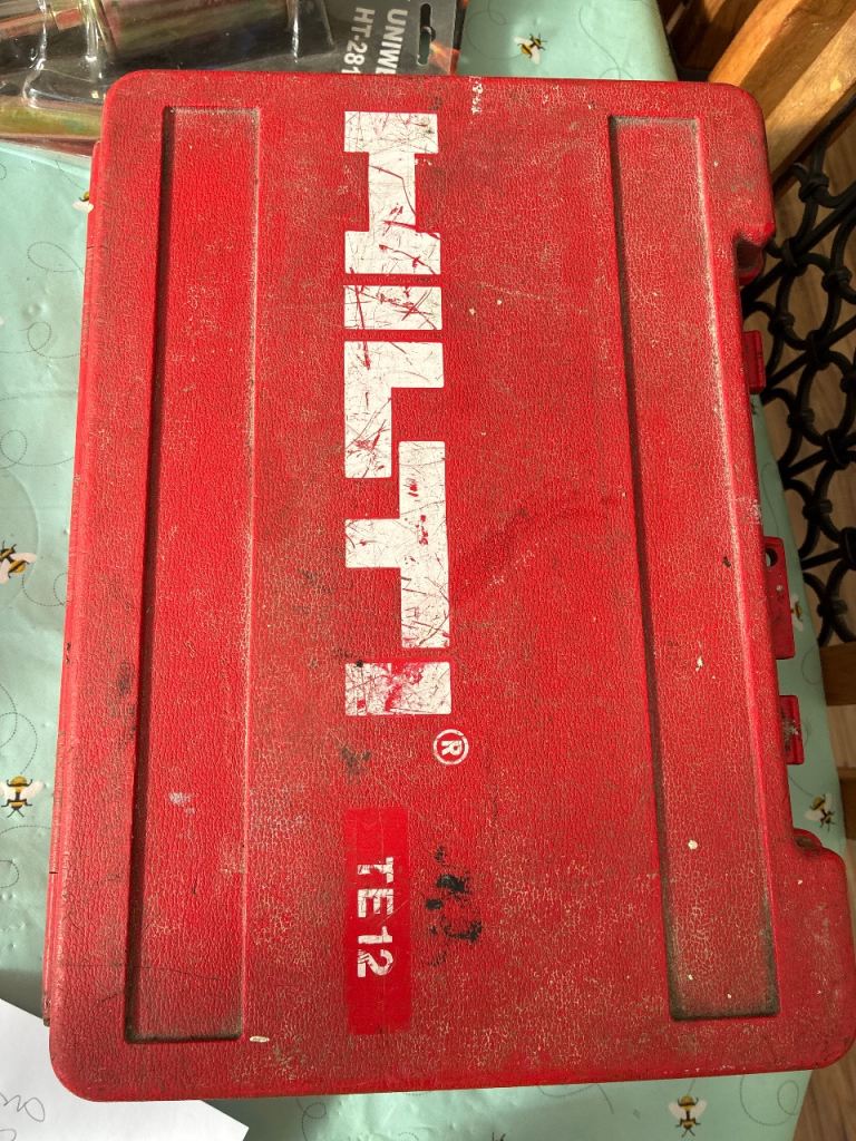 Hilti TE 12 Rotary Hammer Drill Case – Fair Condition