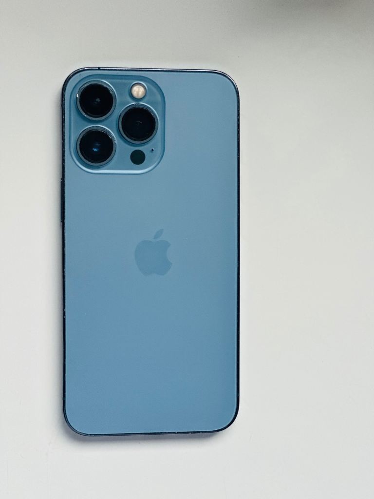 iPhone 13 Pro -100% Battery