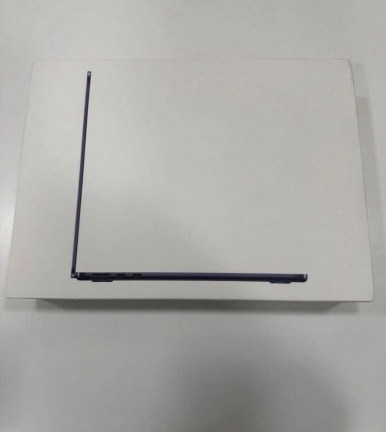 Apple MacBook Air 2025 