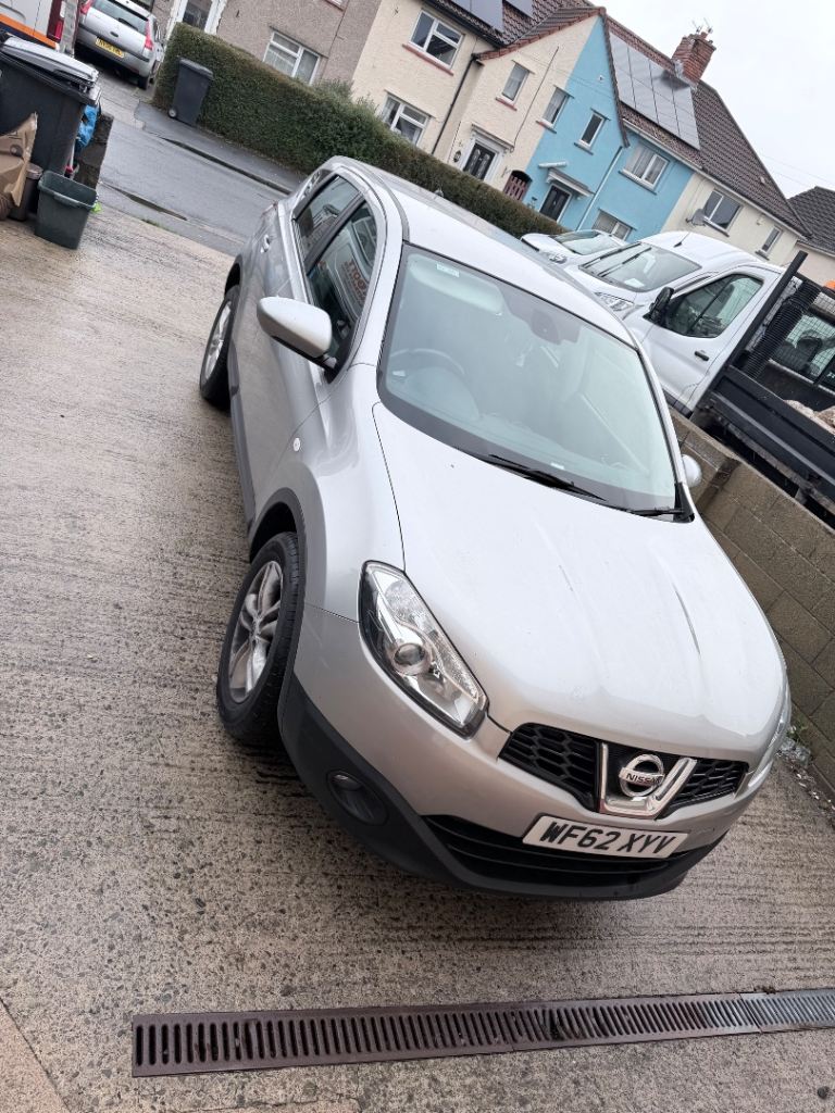 Nissan, QASHQAI, Hatchback, 2012, Semi-Auto, 1598 (cc), 5 doors