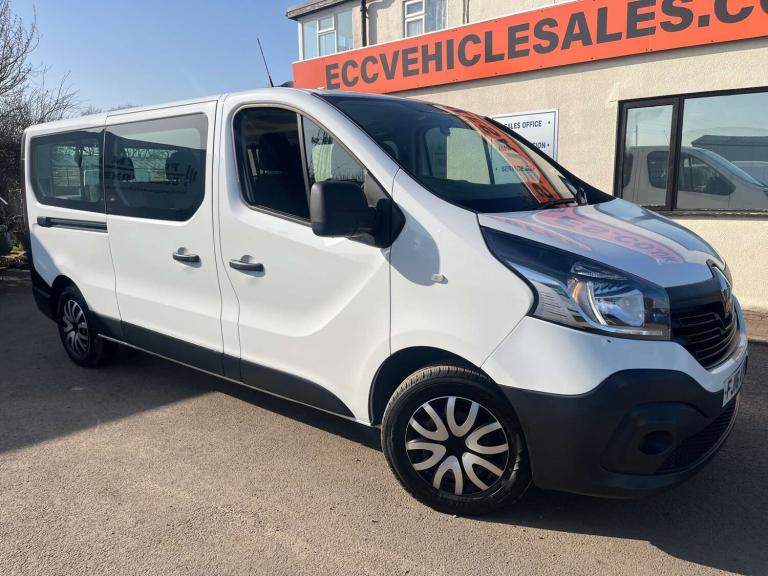 2016 Renault Trafic 1.6 Trafic LL29 Business Energy dCi 5dr 9 SEATER MINIBUS Minibus Diesel Manual