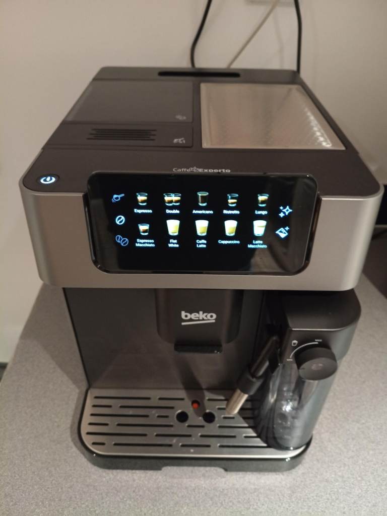 Beko CaffeExperto Bean-to-Cup Coffee Machine – As Good As New