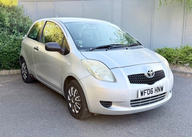Toyota Yaris 1.0 Petrol Manual 2006 – Reliable & Economical