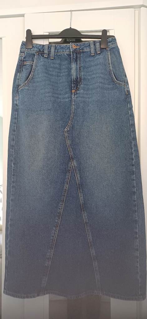Denim skirt size 10 River Island