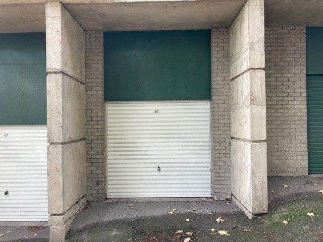 LOCK UP GARAGE TO LET – CITY CENTRE