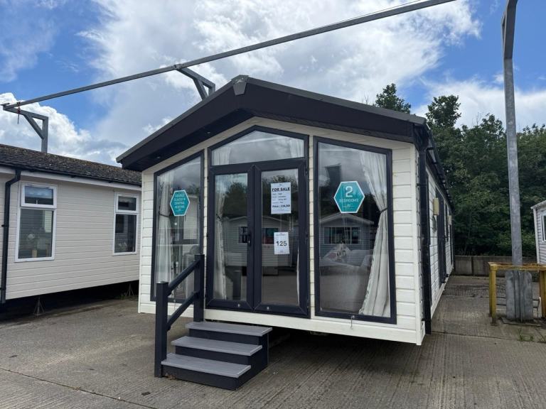 Hi Spec 41x14ft Static Caravan - DG, CH, Ensuite Shower, French Doors - Offsite