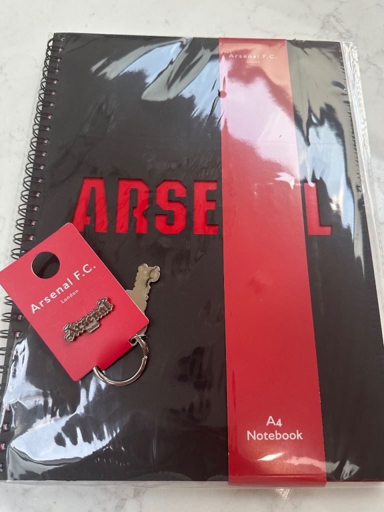 Arsenal Merchandise - Notebook and Keyring