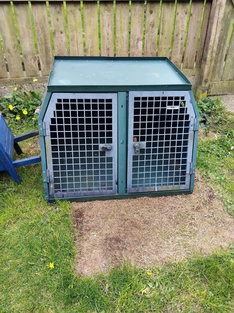 Trans K9 dog crate, can be split into 2 parts