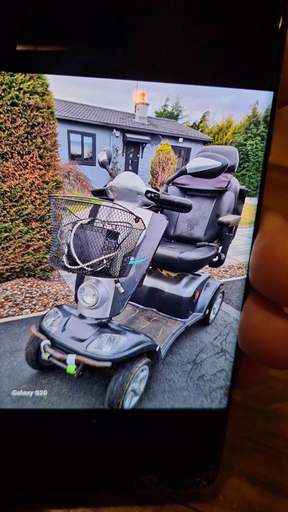 Larger kymco mobility scooter good condition can deliver 