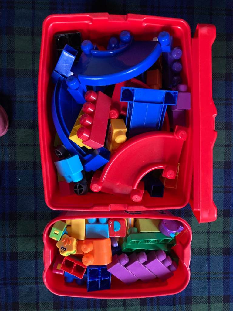 Mega Bloks Blocks Bundle with Ramps and Cars