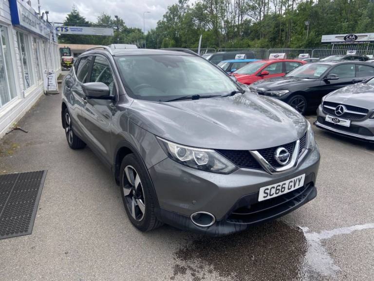 2016 Nissan Qashqai 1.2 DIG-T N-Connecta SUV 5dr Petrol Manual 2WD Euro 6 (s/s) (115 ps) HATCHBAC...
