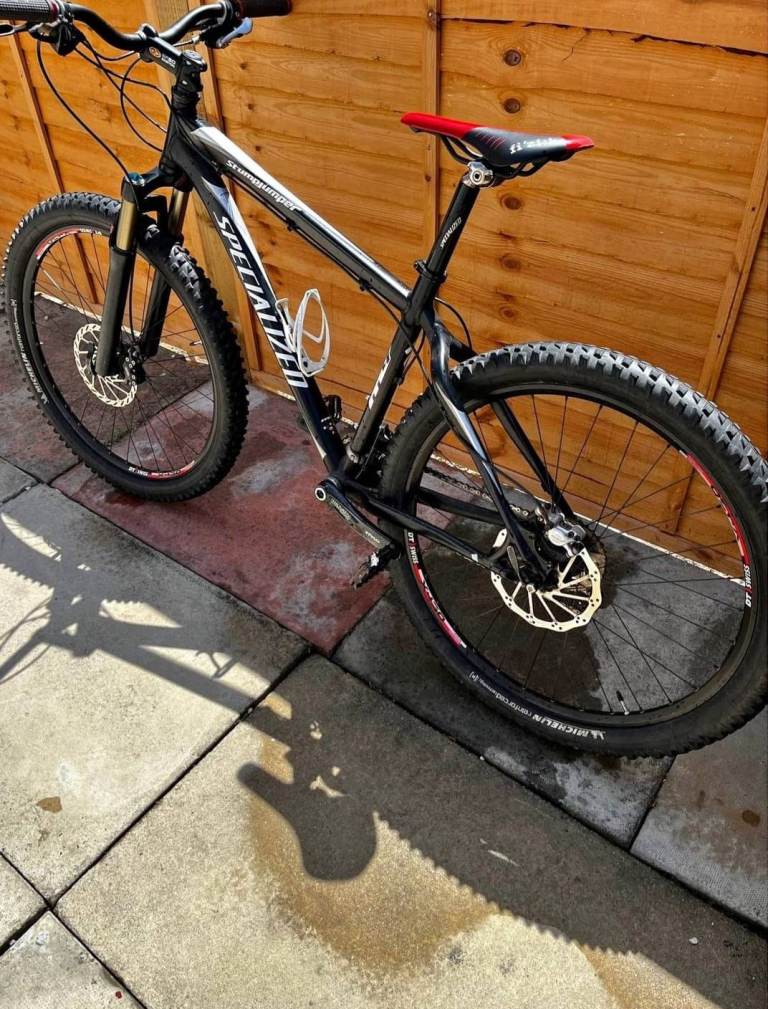 Specialized Stump Jumper Mountain Bike