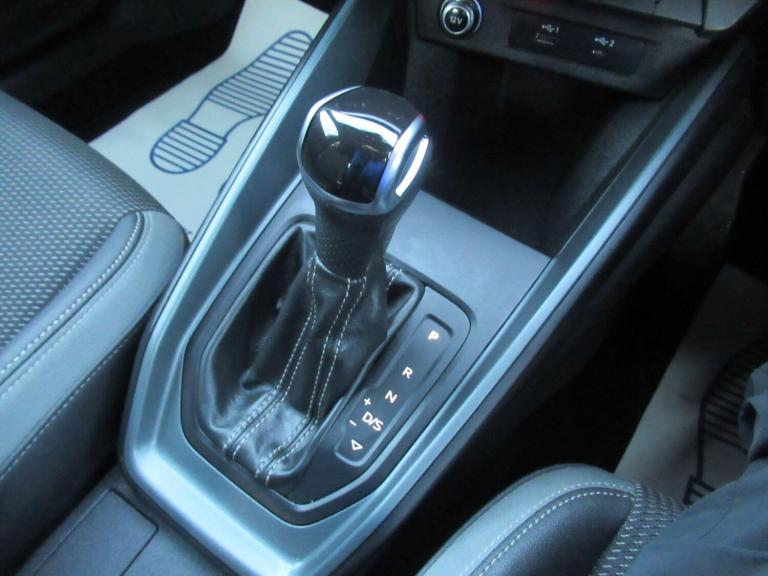 2020 Audi A1 2.0 TFSI 40 S line Competition Sportback S Tronic Euro 6 (s/s) 5dr HATCHBACK Petrol ...