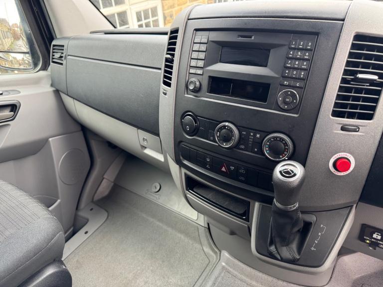 2017 Mercedes-Benz Sprinter 2017 MERCEDES BENZ SPRINTER 2.1 210 CDI L1 7G-TRONIC RWD EURO 6 WINDO...